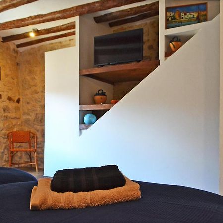 Casa Manolita Habitaciones Calaceite Exterior photo